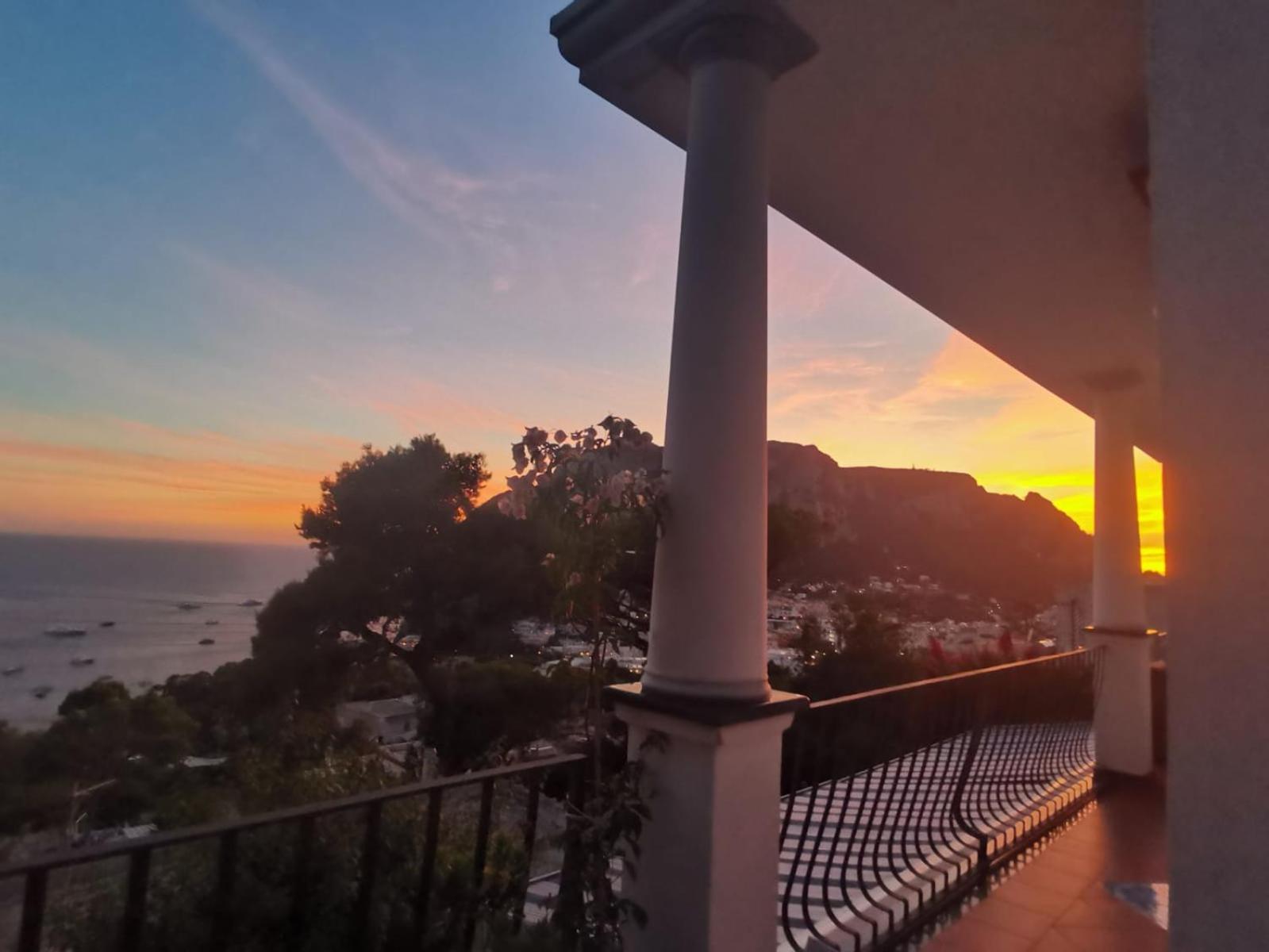Marvelous Sea View Villa Κάπρι Εξωτερικό φωτογραφία